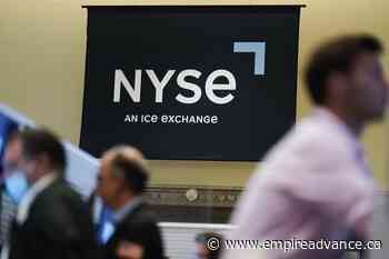 US stocks give up afternoon gains and end slightly lower - Virden Empire Advance