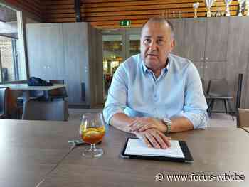 Burgemeester Waregem Kurt Vanryckeghem (56) stopt met politiek - Focus en WTV