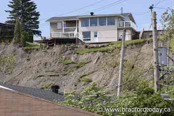 Quebec premier to tour Saguenay, Que., neighbourhood under threat of landslides - BradfordToday