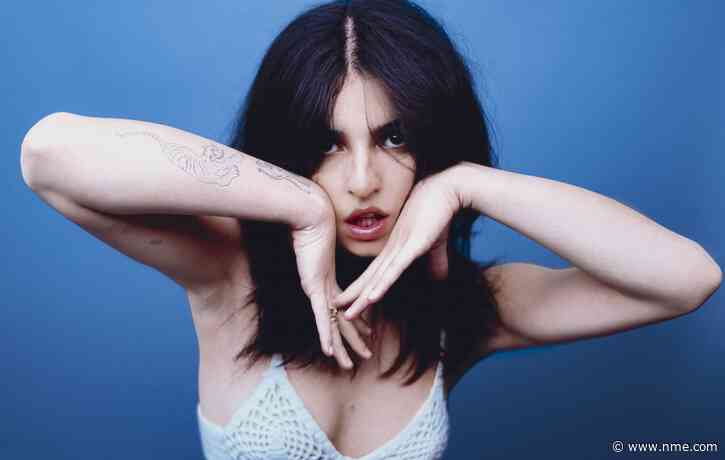 Renforshort looks deep inside on harrowing new single ‘I Miss Myself’