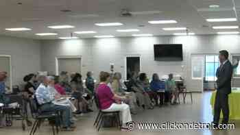 Shelby Township police hold senior scam awareness presentation to teach warning signs - WDIV ClickOnDetroit