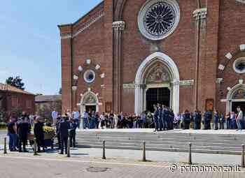 Folla a Lissone per i funerali del finanziere Villani - Prima Monza