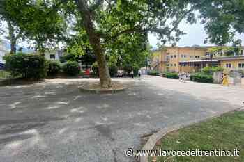Riva del Garda: modifiche alla viabilità e sosta nei pressi delle scuole primaria e materna al rione Degasperi - la VOCE del TRENTINO