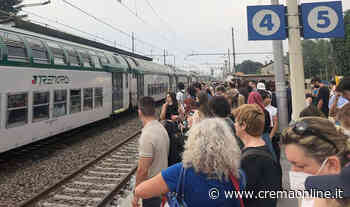 'Il treno delle 7.34 si è rotto a Codogno, vecchio e senza aria condizionata. Pendolari appiedati' - Crem@ on line