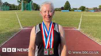 Norfolk veteran athlete wins gold after cancer treatment