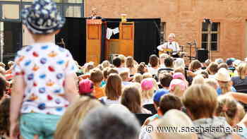 Sommerbühne in Riesa mit Besuch aus den Partnerstädten - Sächsische.de