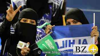 Frauenrechte in Katar: Mit dem Hidschab zum Profitraining