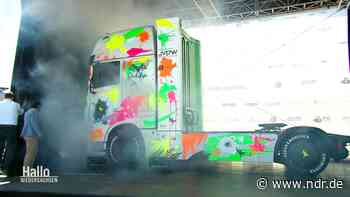 Stade: Start-up stellt emissionsfreien Truck vor - NDR.de