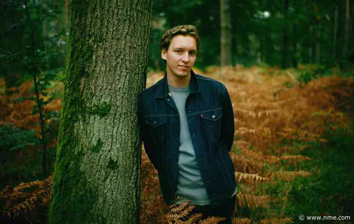George Ezra cancels Danish gig due to illness ahead of Glastonbury performance