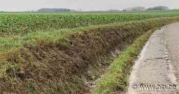 Izegem volop bezig met maaien van bermen - Het Laatste Nieuws