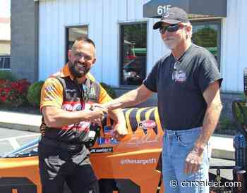 Tony Schumacher makes a pit stop in Wellington to show off drag car - Chronicle Telegram