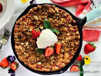 Kohlman: Strawberry Rhubarb Ricotta Buckle makes the best of summer fruit