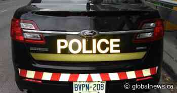 2 people sent to hospital after ‘serious’ crash on Highway 6 near Mount Hope