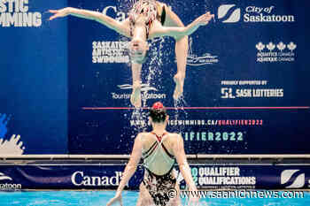 Artistic swimmers splash down at Saanich Commonwealth Place – Saanich News - Saanich News