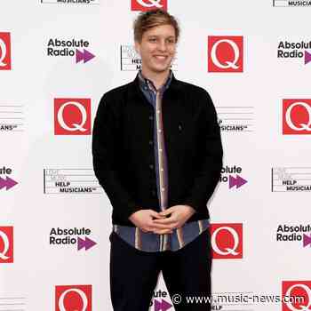 George Ezra placed on vocal rest ahead of rumoured surprise set at Glasto