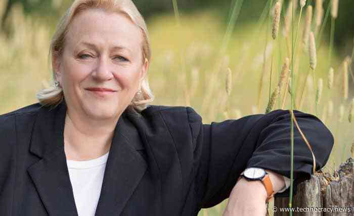 Catherine Austin Fitts: Coup d’Etat Is A Takedown, Not A Turndown