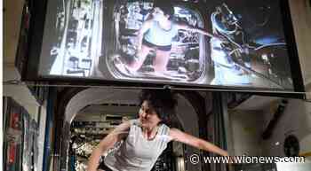 Astronaut nudges Sandra Bullock while recreating `Gravity` scene on ISS - WION