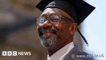 Sir Lenny Henry receives honorary Oxford University degree