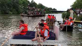 Schwimm-Möbel-Aktion auf dem Mittellandkanal