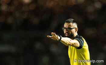 “Tínhamos outro planejamento”: técnico do Brusque faz crítica a calendário em sequência contra times do Nor... - Bolavip Brasil