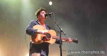 Faber beim Zeltfestival: Der singende Poet - Mannheim - Rheinpfalz.de