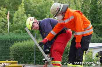 FW Celle: Gemeinsame Ausbildung der Feuerwehr und DLRG Celle