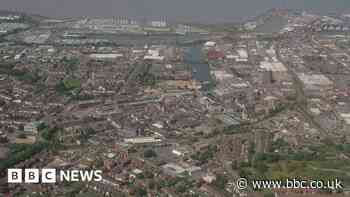 Grimsby town centre consultation to help shape spending - BBC