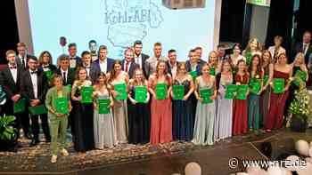 Gesamtschule Hamminkeln: Das ist der erste Abi-Jahrgang - NRZ News