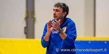 Marco Breviglieri sulla panchina dell'Akademia Messina - Corriere dello Sport