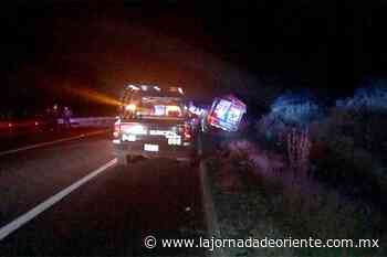 Muere una persona en Atlixco al caer con su auto de un puente con más de tres metros de altura - Puebla - La Jornada de Oriente