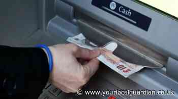 ATM scam: Police warning as Brits see cash withdrawn for their accounts