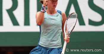 Favourite, but can Swiatek solve grasscourt puzzle? - Reuters.com