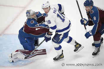 Avs can’t close out Lightning, fall 3-2 in Game 5 of Stanley Cup Final
