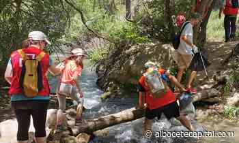 Voluntariado de Cruz Roja Albacete mantiene los espacios naturales libres de basura - Albacete Capital