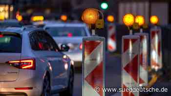Verkehr - Rosenheim - Wenig Staus: Verzögerungen wegen G7-Grenzkontrollen - Bayern - SZ.de - Süddeutsche Zeitung - SZ.de