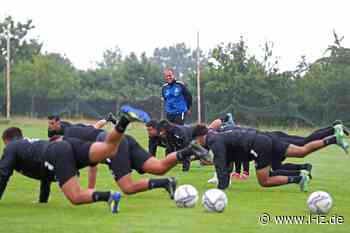 Lok und Chemie laufen sich warm: Trainingsauftakt bei den Lokalrivalen – Nachrichten aus Leipzig - Leipziger Internet-Zeitung
