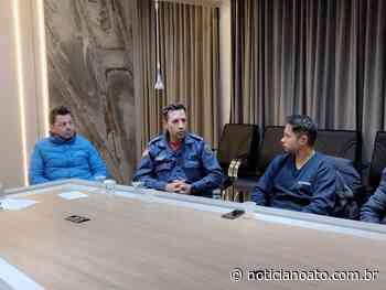 Representantes do Corpo de Bombeiros de Lages reforçam medidas de segurança em reunião da ACIL - Notícia no Ato
