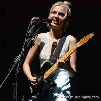 Wolf Alice land back in London hours before Glasto set after US travel chaos