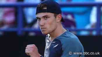 Eastbourne: Jack Draper beats Ryan Peniston to reach semi-finals