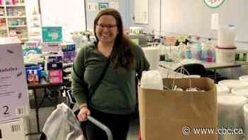 Volunteers in Edmonton and Calgary organize efforts to help Ukrainians - CBC.ca