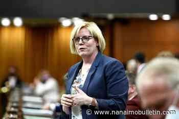 Uneven economic recovery does not bring all Canadian women with it: experts