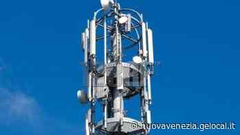 Marcon, televisioni guaste e garage elettrici bloccati,le famiglie di via dello Scoutismo: “Colpa del ripetitore, siamo terrorizzati” - La Nuova Venezia