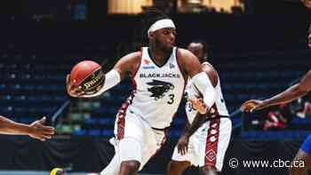 Ottawa BlackJacks hold off Edmonton Stingers to win 1st home game this season - CBC.ca