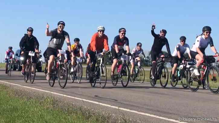 Cyclists ride from Airdrie to Olds in support of MS research