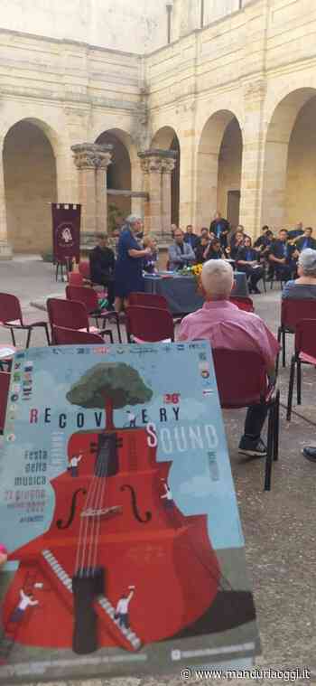 MANDURIA - Il ruolo delle bande nelle feste patronali: l'interessante relazione di Pierfrancesco Galati - ManduriaOggi