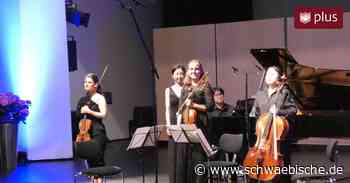 Verleihung des Iris-Marquardt-Preises in Trossingen - Schwäbische