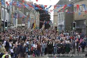 Crowds turn out for 'special' day in Selkirk for Common Riding - Border Telegraph