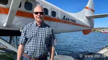 40 years in the business and aviation vet still looks up at each takeoff - CBC.ca
