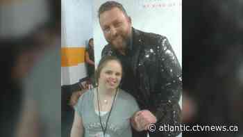 Singer-songwriter Johnny Reid reunites with superfan at Glace Bay concert - CTV News Atlantic