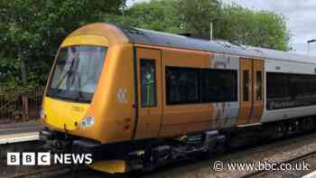 Impact of rail strikes to be felt through weekend in West Midlands